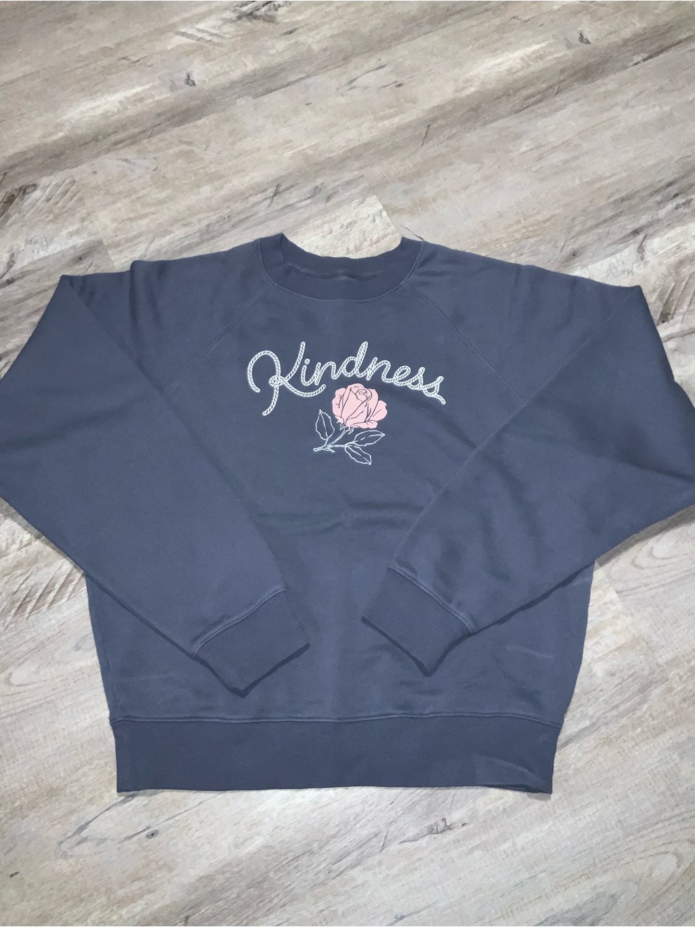 (Bin 36) Old Navy, Slate Blue ‘Kindness’ with Pink Rose Graphic, Size S Tall